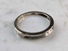 Load image into Gallery viewer, Womens Vintage Estate 10K White Gold Diamond Ring 1.8g E3366