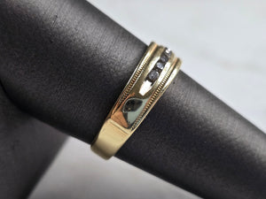 Mens Vintage Estate 10k Yellow Gold Diamond Ring 4.0g #E3374