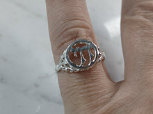 Load image into Gallery viewer, Womens Sterling Silver Judaica Jewish Chai Ring 2.1g E3386
