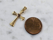 Load image into Gallery viewer, Womens Vintage Estate 14K Yellow Gold Religious Cross Pendant, 0.8g E3410