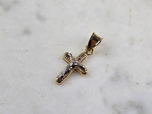 Load image into Gallery viewer, Womens Vintage Estate 14K Gold Religious Cross Pendant, 0.4g E3411