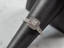 Load image into Gallery viewer, Womens Vintage Estate 14K White Gold Diamond Ring, 3.4g E3432