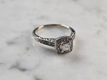 Load image into Gallery viewer, Womens Vintage Estate 14K White Gold Diamond Ring, 3.4g E3432