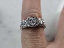Load image into Gallery viewer, Womens Vintage Estate 14K White Gold Diamond Ring, 3.7g E3436