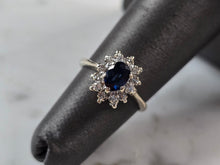 Load image into Gallery viewer, Womens Vintage Estate 14K White Gold Spinel &amp; Diamond Ring, 2.8g E3437
