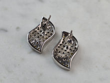 Load image into Gallery viewer, Womens Vintage Estate Sterling Silver Modernist CZ Earrings 4.7g E3487
