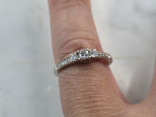 Load image into Gallery viewer, Womens Vintage Estate 14K White Gold Diamond Ring 2.7g #E3506