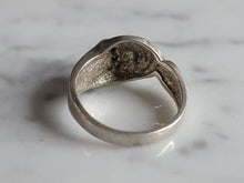 Load image into Gallery viewer, Womens Vintage Estate Sterling Silver Modernist Ring 3.1g E3507