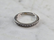 Load image into Gallery viewer, Womens Vintage Estate 14K White Gold Diamond Ring 2.1g #E3508