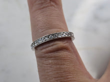 Load image into Gallery viewer, Womens Vintage Estate 14K White Gold Diamond Ring 2.1g #E3508