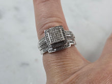 Load image into Gallery viewer, Womens Vintage Estate 10K White Gold Diamond Ring Set 5.2g E3511