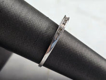 Load image into Gallery viewer, Womens Vintage Estate 10K White Gold Diamond Ring 2.1g #E3512