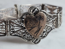 Load image into Gallery viewer, Womens Vintage Estate Sterling Silver Filigree Heart Bracelet 13.0g E3544
