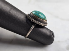 Load image into Gallery viewer, Womens Vintage Estate Sterling Silver Southwestern Turquoise Ring 2.8g E3549