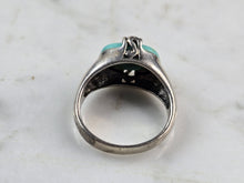Load image into Gallery viewer, Womens Vintage Estate Sterling Silver Turquoise Ring 4.0g E3551