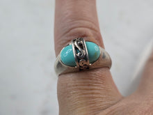 Load image into Gallery viewer, Womens Vintage Estate Sterling Silver Turquoise Ring 4.0g E3551