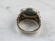 Load image into Gallery viewer, Womens Vintage Estate Sterling Silver Turquoise Ring 6.7g E3564