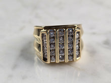 Load image into Gallery viewer, Mens Vintage Estate 14K Yellow Gold Diamond Ring 6.0g E3588