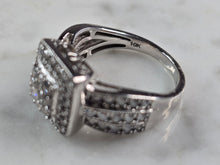 Load image into Gallery viewer, Womens Vintage Estate 10K White Gold Diamond Ring 5.5g E3602