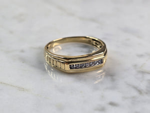 Mens Vintage Estate 10k Yellow Gold Diamond Ring 3.4g #E3605