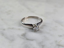 Load image into Gallery viewer, Womens Vintage Estate 14k White Gold Diamond Engagement Ring 2.4g  #E3611