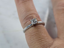 Load image into Gallery viewer, Womens Vintage Estate 14k White Gold Diamond Engagement Ring 2.4g  #E3611