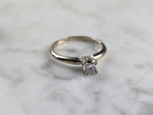 Load image into Gallery viewer, Womens Vintage Estate 14k White Gold Diamond Engagement Ring 1.8g  #E3613