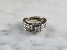 Load image into Gallery viewer, Womens Vintage Estate 14K Gold Diamond Ring Set 4.9g  E3618