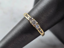 Load image into Gallery viewer, Womens Vintage Estate 14K Yellow Gold Diamond Ring, 3.4g E3629
