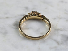 Load image into Gallery viewer, Womens Vintage Estate 14K Yellow Gold Diamond Ring, 3.4g E3629