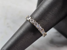 Load image into Gallery viewer, Womens Vintage Estate 18K White Gold Diamond Ring, 3.9g E3634