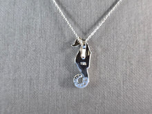 Load image into Gallery viewer, Womens Sterling Silver Opal Seahorse Pendant Necklace 4.4g E3650
