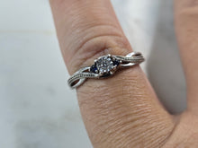 Load image into Gallery viewer, Womens Vintage Estate Sterling Silver Diamond Sapphire Ring 1.8g #E3663