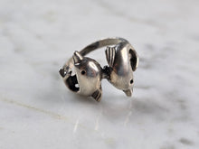 Load image into Gallery viewer, Womens Vintage Estate Sterling Silver Dolphins Ring 3.4g E3670