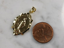 Load image into Gallery viewer, Womens Sterling Silver Gold Tone Virgin Mary Pendant Necklace 3.9g E3675