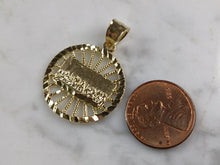 Load image into Gallery viewer, Sterling Silver Gold Tone Religious Last Supper Pendant Necklace 3.9g E3677