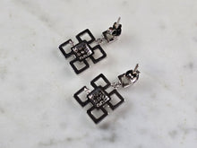 Load image into Gallery viewer, Womens Vintage Estate Sterling Silver CZ Earrings 4.4g E3687