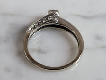 Load image into Gallery viewer, Womens Vintage Estate 10k White Gold Diamond Ring 2.3g #E3697