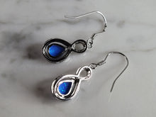 Load image into Gallery viewer, Womens Sterling Silver Modernist Blue Opal Earrings 2.8g E3712