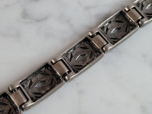 Load image into Gallery viewer, Womens Vintage Estate Sterling Silver Modernist Bracelet, 39.2g #E3722