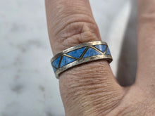 Load image into Gallery viewer, Womens Vintage Estate Sterling Silver Lapis Lazuli Stone Ring 2.9g E3744