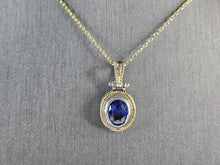Load image into Gallery viewer, Womens Sterling Silver Gold Tone Modernist Pendant Necklace 6.0g E3758