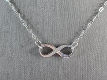Load image into Gallery viewer, Womens Sterling Silver Hercules Knot Necklace 4.3g E3760