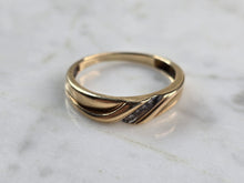 Load image into Gallery viewer, Mens Vintage Estate 10k Yellow Gold Diamond Ring 2.5g #E3777