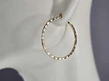 Load image into Gallery viewer, Pr Womens 14K Yellow Gold Hoop Earrings 1.3g E3781