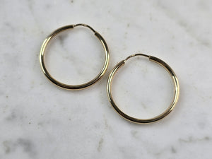 Pr Womens 14K Yellow Gold Hoop Earrings 1.8g E3782
