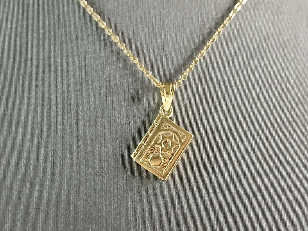 Sterling Silver Gold Tone Jewish Judaica Star of David Pendant, 3.5g E3795