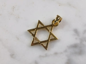 Sterling Silver Gold Tone Jewish Judaica Star of David Pendant, 2.8g E3798