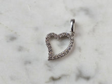 Load image into Gallery viewer, Womens Vintage Estate 14k White Gold Heart Pendant w/ CZ 1.8g E3828