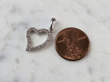 Load image into Gallery viewer, Womens Vintage Estate 14k White Gold Heart Pendant w/ CZ 1.8g E3828